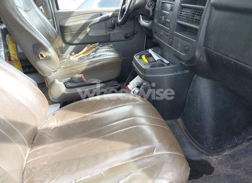 Photo 5 of 2014 Chevrolet Express 1500 WORK VAN (VIN 1GCSHAF40E1186481)