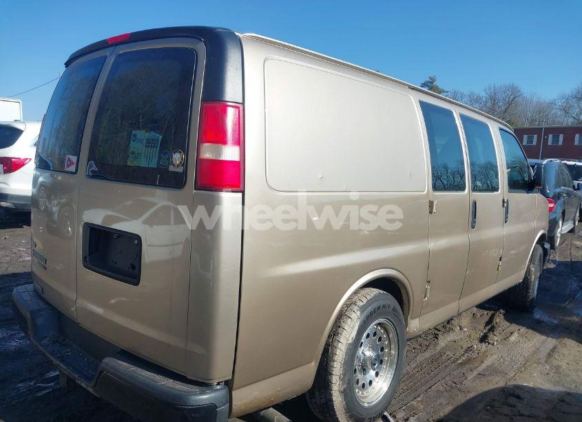 Photo 4 of 2012 Chevrolet Express 1500 WORK VAN (VIN 1GCSHAF4XC1123899)