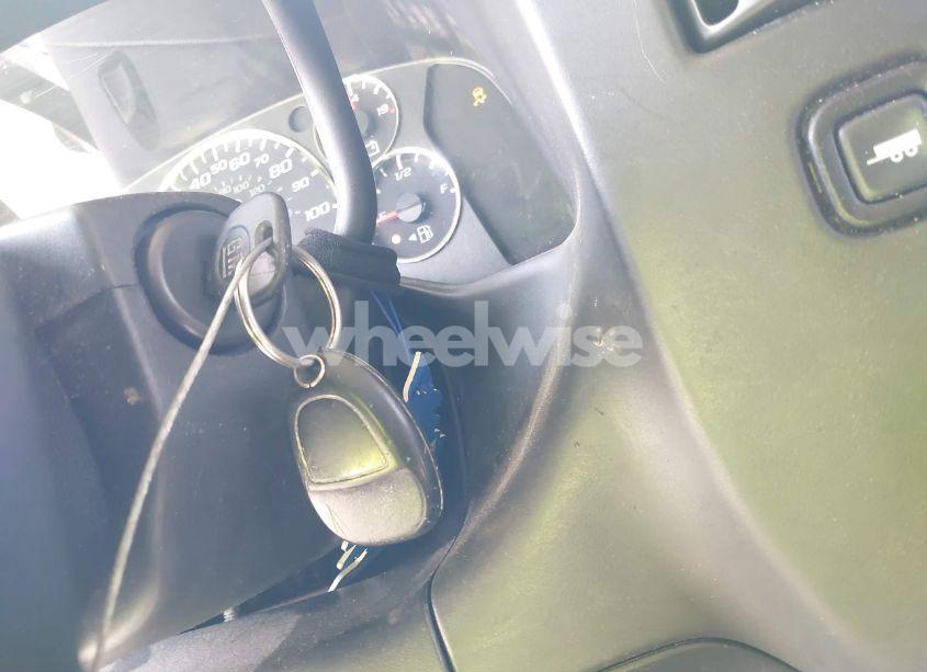 Photo 11 of 2014 Chevrolet Express 1500 WORK VAN (VIN 1GCSHAF4XE1143413)