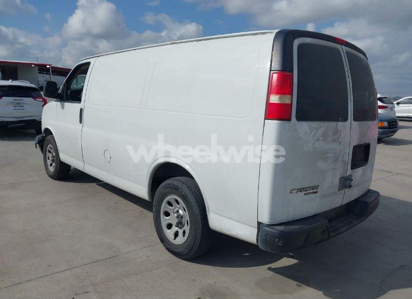 Photo 3 of 2014 Chevrolet Express 1500 WORK VAN (VIN 1GCSHAF4XE1143413)