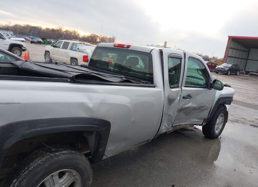 Photo 13 of 2010 Chevrolet Silverado 1500 WORK TRUCK (VIN 1GCSKPE00AZ223219)