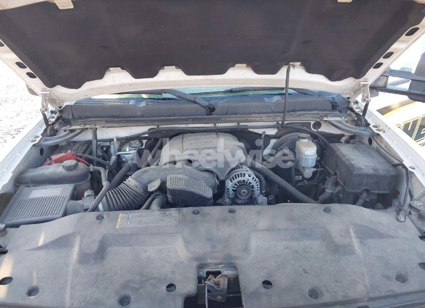 Photo 10 of 2010 Chevrolet Silverado 1500 WORK TRUCK (VIN 1GCSKPE31AZ229573)