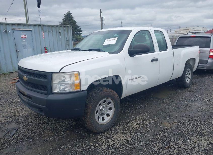 Photo 2 of 2010 Chevrolet Silverado 1500 WORK TRUCK (VIN 1GCSKPE38AZ231739)