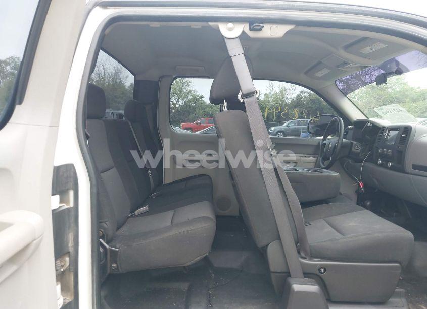 Photo 8 of 2010 Chevrolet Silverado 1500 WORK TRUCK (VIN 1GCSKPE3XAZ298939)