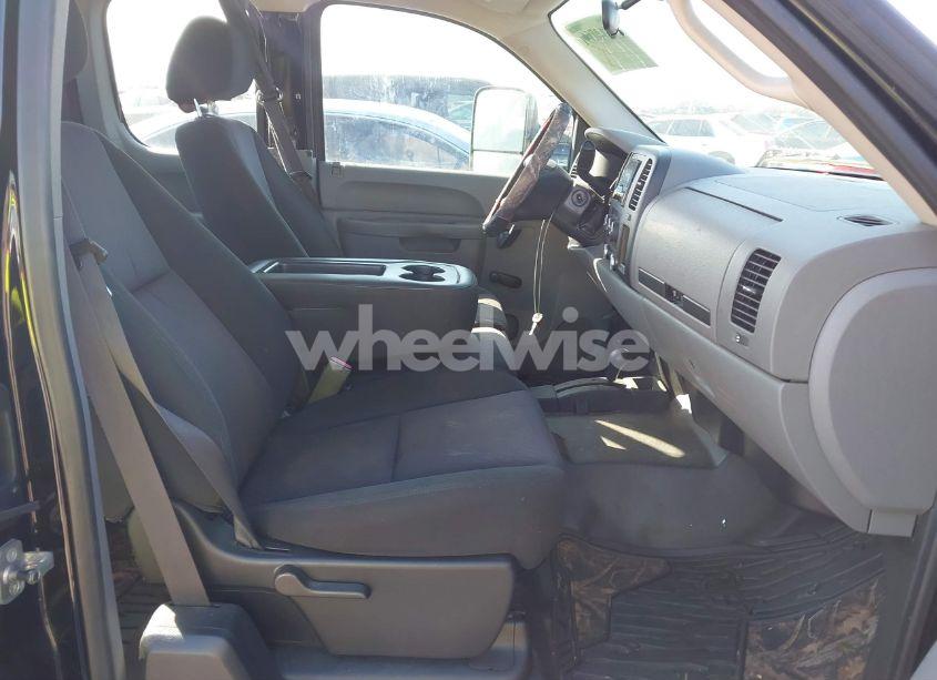 Photo 5 of 2010 Chevrolet Silverado 1500 WORK TRUCK (VIN 1GCSKPEA0AZ123887)