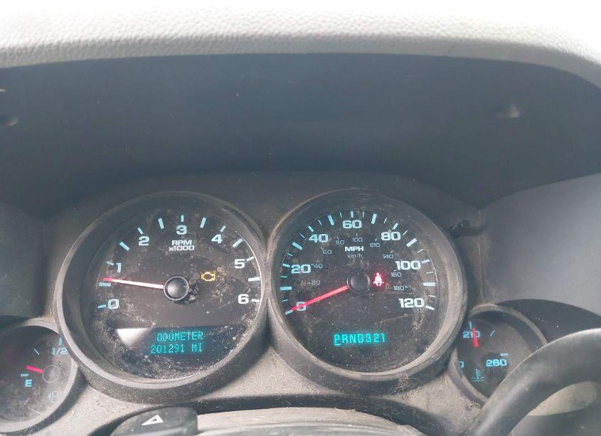 Photo 7 of 2010 Chevrolet Silverado 1500 LS (VIN 1GCSKREA1AZ269923)