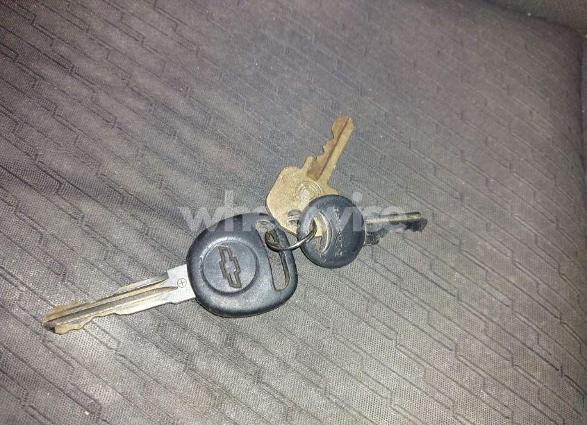 Photo 11 of 2010 Chevrolet Silverado 1500 LS (VIN 1GCSKREAXAZ161901)