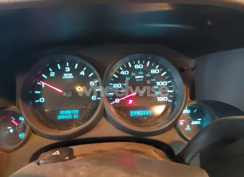 Photo 7 of 2010 Chevrolet Silverado 1500 LS (VIN 1GCSKREAXAZ161901)