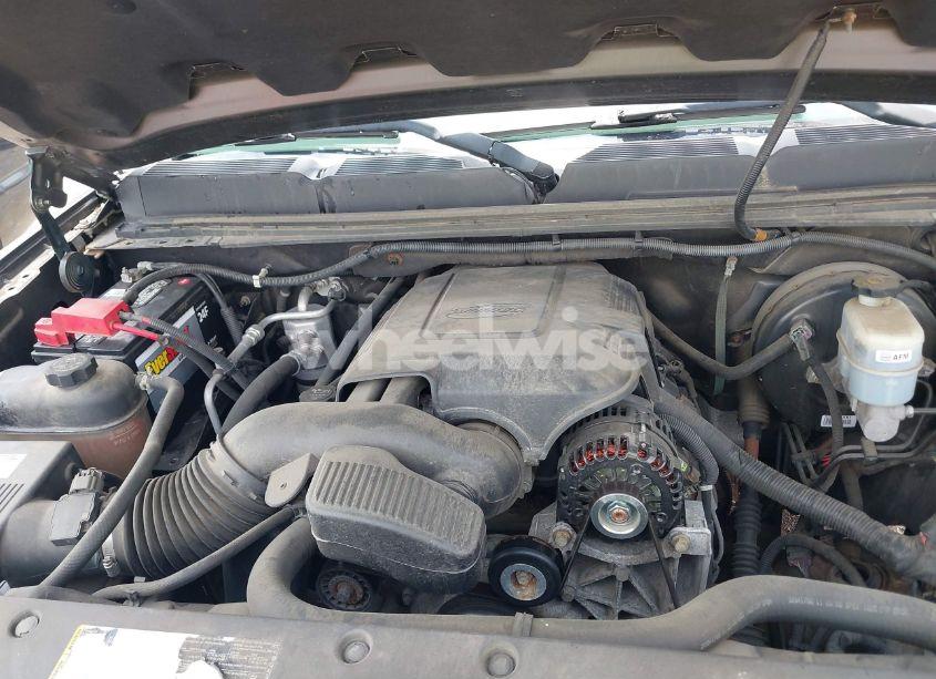 Photo 10 of 2010 Chevrolet Silverado 1500 LT (VIN 1GCSKSE30AZ130309)