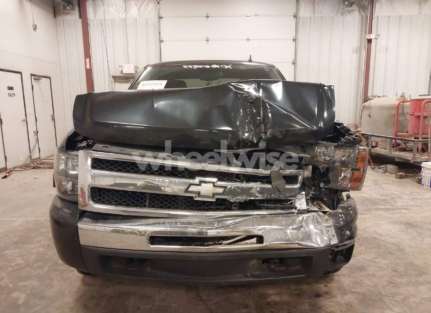 Photo 12 of 2010 Chevrolet Silverado 1500 LT (VIN 1GCSKSE30AZ132965)