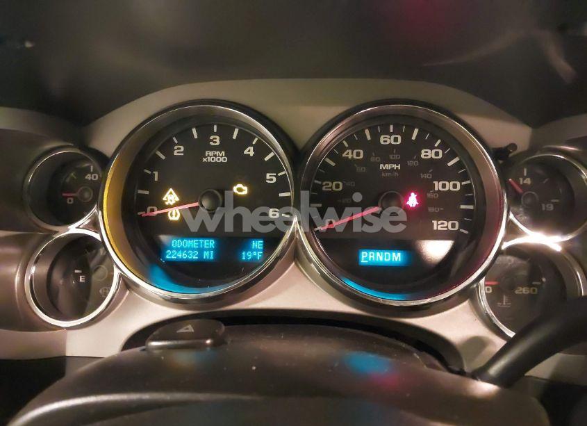 Photo 7 of 2010 Chevrolet Silverado 1500 LT (VIN 1GCSKSE30AZ132965)