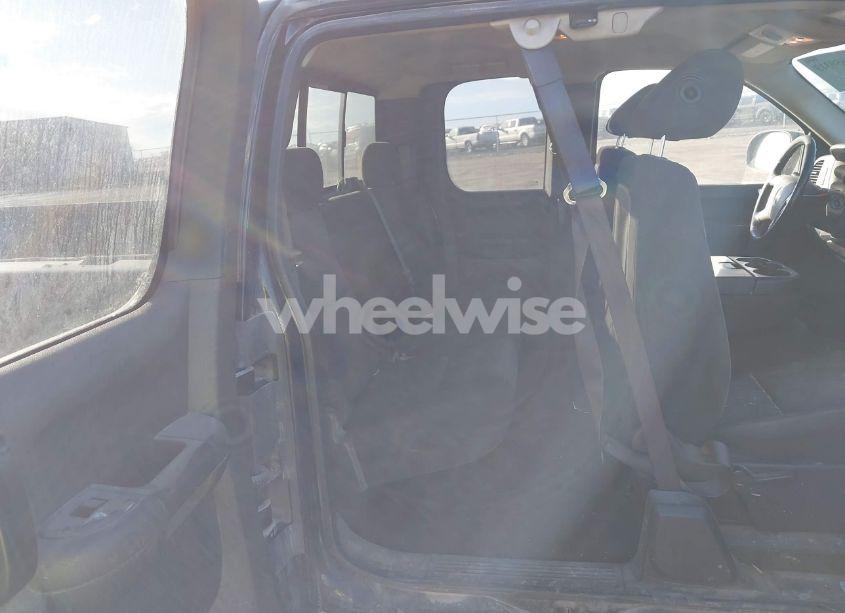 Photo 8 of 2010 Chevrolet Silverado 1500 LT (VIN 1GCSKSE30AZ155615)