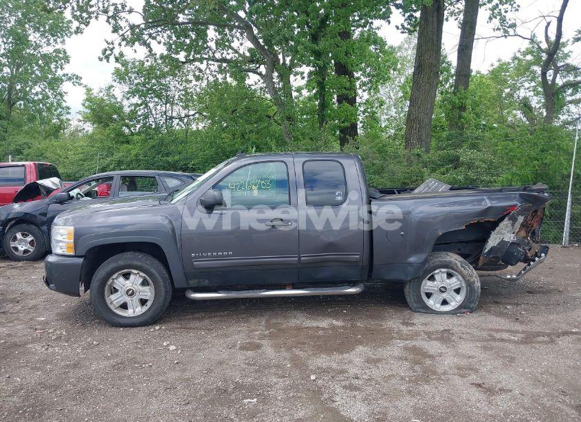 Photo 14 of 2010 Chevrolet Silverado 1500 LT (VIN 1GCSKSE30AZ273325)