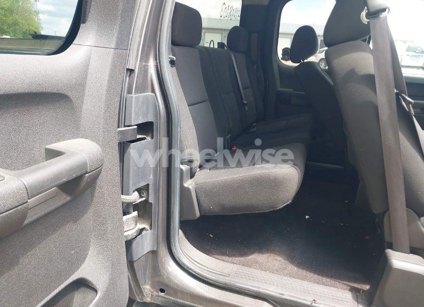 Photo 8 of 2010 Chevrolet Silverado 1500 LT (VIN 1GCSKSE30AZ273325)