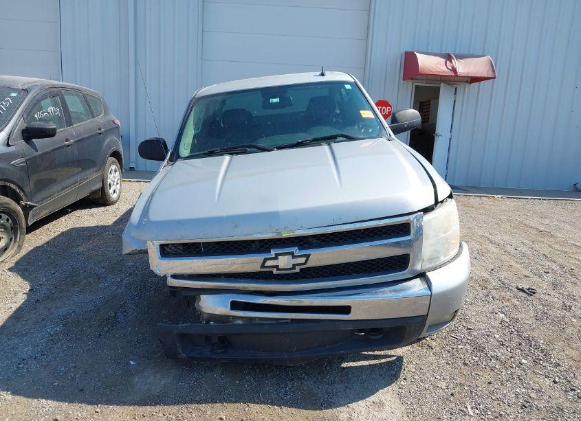 Photo 12 of 2010 Chevrolet Silverado 1500 LT (VIN 1GCSKSE31AZ221654)