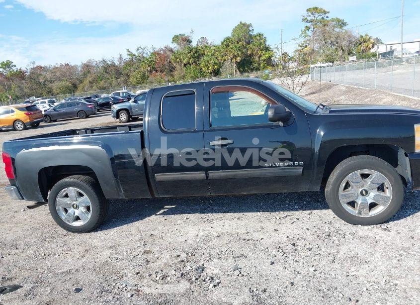 Photo 13 of 2010 Chevrolet Silverado 1500 LT (VIN 1GCSKSE32AZ109378)
