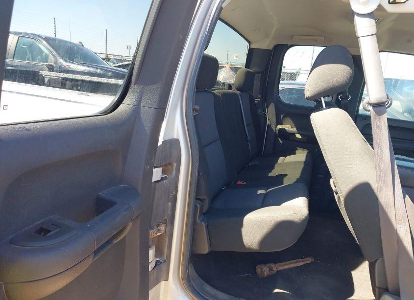 Photo 8 of 2010 Chevrolet Silverado 1500 LT (VIN 1GCSKSE32AZ154160)