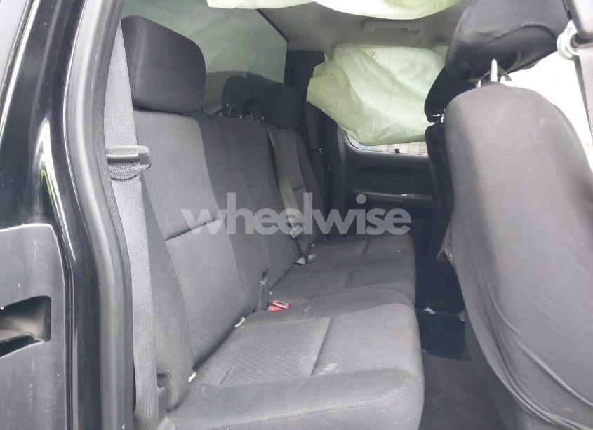 Photo 8 of 2010 Chevrolet Silverado 1500 LT (VIN 1GCSKSE32AZ277635)