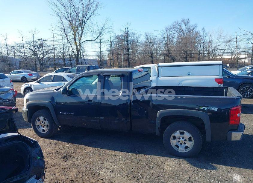 Photo 15 of 2010 Chevrolet Silverado 1500 LT (VIN 1GCSKSE33AZ281726)