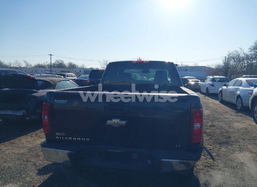 Photo 17 of 2010 Chevrolet Silverado 1500 LT (VIN 1GCSKSE33AZ281726)