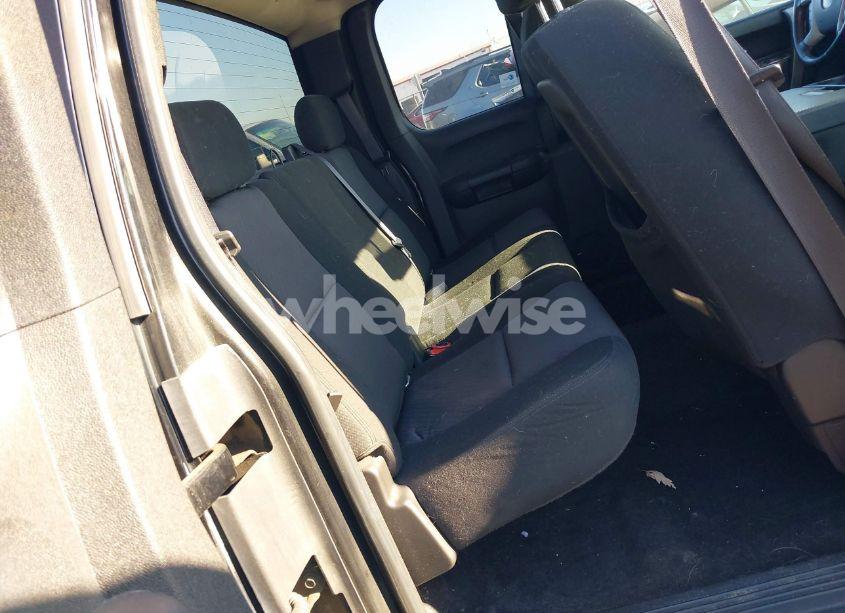 Photo 8 of 2010 Chevrolet Silverado 1500 LT (VIN 1GCSKSE33AZ281726)