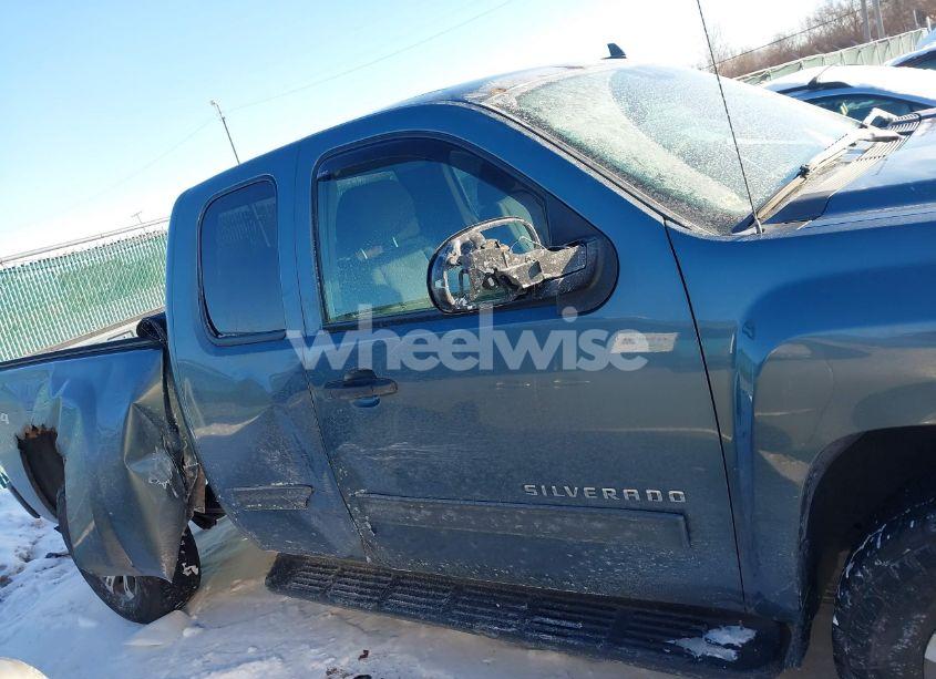 Photo 13 of 2010 Chevrolet Silverado 1500 LT (VIN 1GCSKSE34AZ101959)