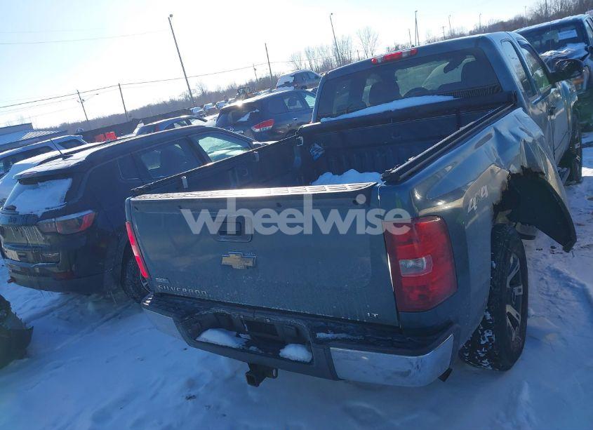 Photo 16 of 2010 Chevrolet Silverado 1500 LT (VIN 1GCSKSE34AZ101959)