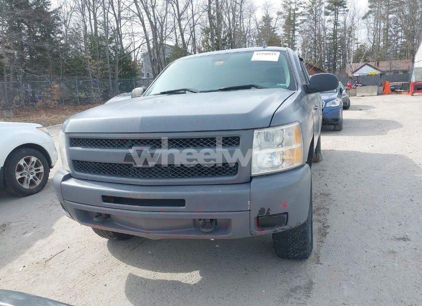 Photo 12 of 2010 Chevrolet Silverado 1500 LT (VIN 1GCSKSE34AZ149056)