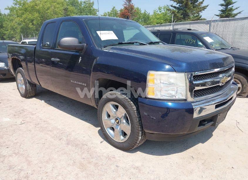 2010 Chevrolet Silverado 1500 LT (VIN 1GCSKSE34AZ285462) main photo