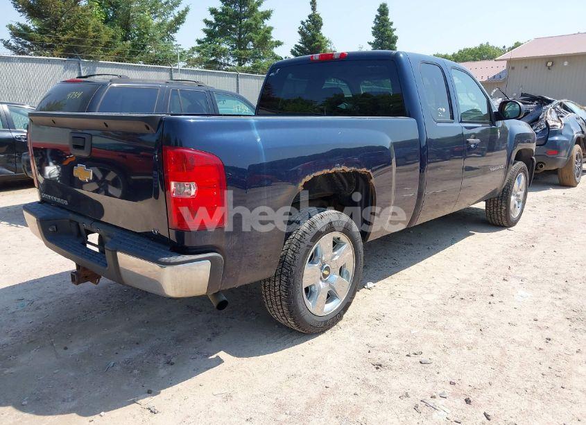 Photo 4 of 2010 Chevrolet Silverado 1500 LT (VIN 1GCSKSE34AZ285462)