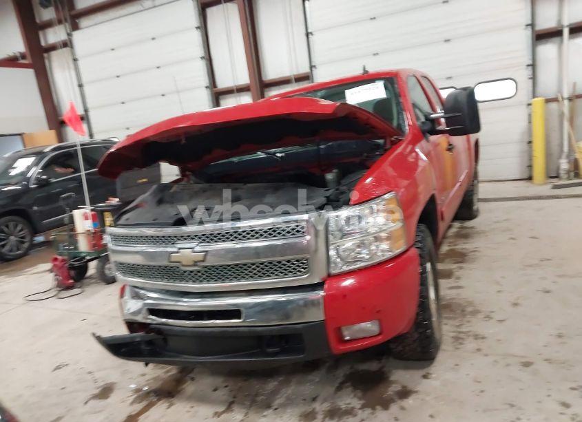 Photo 12 of 2010 Chevrolet Silverado 1500 LT (VIN 1GCSKSE35AZ214979)