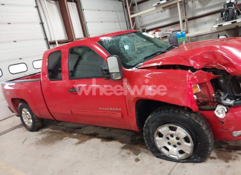 Photo 13 of 2010 Chevrolet Silverado 1500 LT (VIN 1GCSKSE35AZ214979)