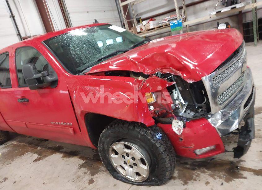 Photo 6 of 2010 Chevrolet Silverado 1500 LT (VIN 1GCSKSE35AZ214979)