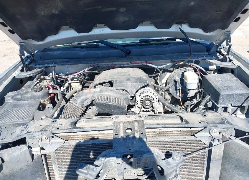 Photo 10 of 2010 Chevrolet Silverado 1500 LT (VIN 1GCSKSE35AZ298883)