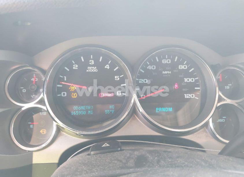 Photo 7 of 2010 Chevrolet Silverado 1500 LT (VIN 1GCSKSE35AZ298883)