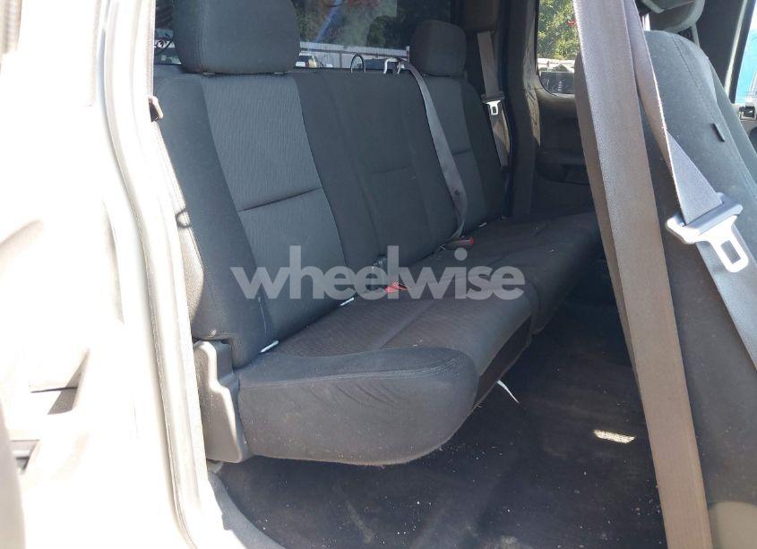 Photo 8 of 2010 Chevrolet Silverado 1500 LT (VIN 1GCSKSE35AZ298883)