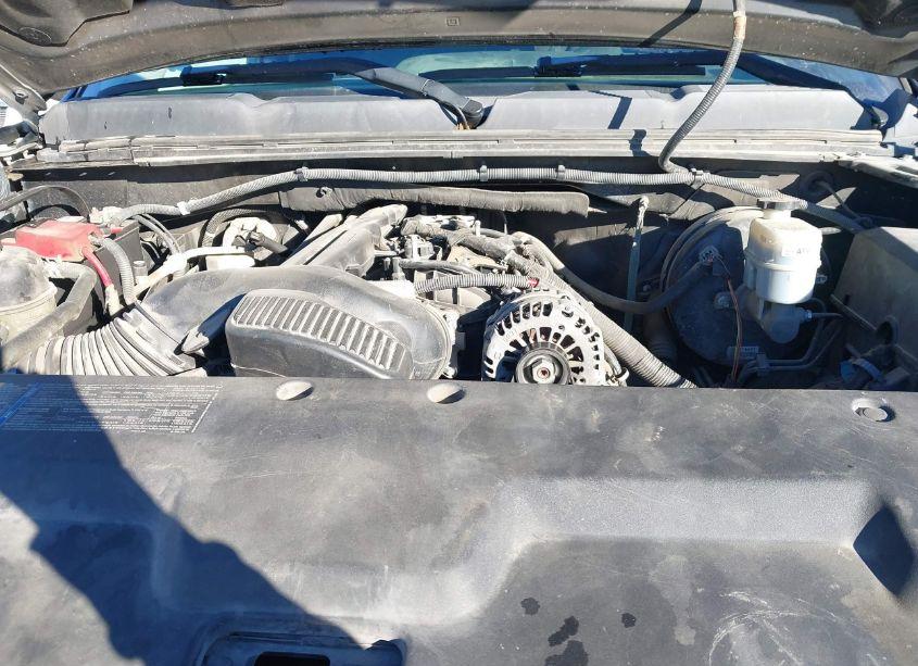 Photo 10 of 2010 Chevrolet Silverado 1500 LT (VIN 1GCSKSE36AZ131433)