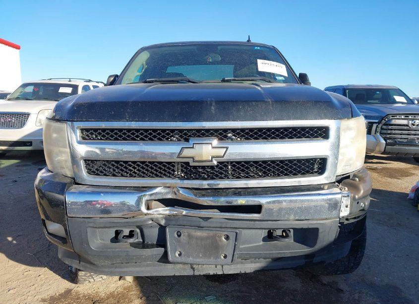 Photo 12 of 2010 Chevrolet Silverado 1500 LT (VIN 1GCSKSE36AZ131433)