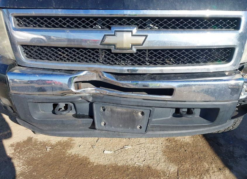 Photo 6 of 2010 Chevrolet Silverado 1500 LT (VIN 1GCSKSE36AZ131433)