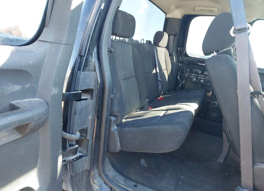 Photo 8 of 2010 Chevrolet Silverado 1500 LT (VIN 1GCSKSE36AZ131433)