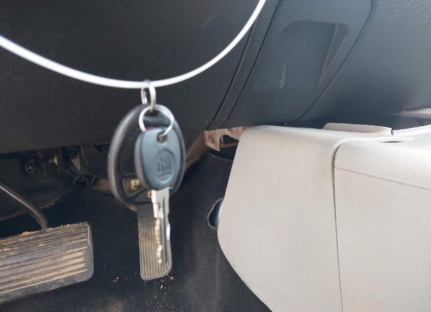 Photo 11 of 2010 Chevrolet Silverado 1500 LT (VIN 1GCSKSE37AZ177417)