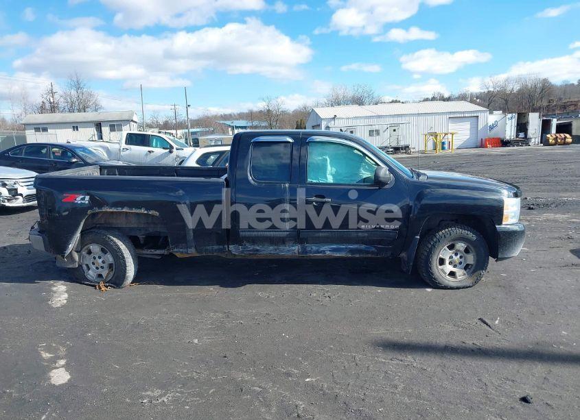 Photo 13 of 2010 Chevrolet Silverado 1500 LT (VIN 1GCSKSE37AZ276450)