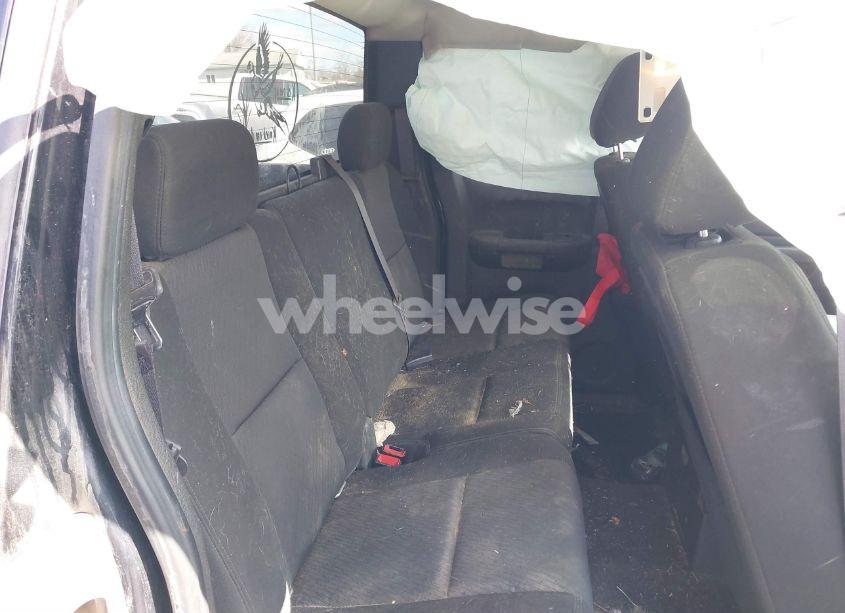 Photo 8 of 2010 Chevrolet Silverado 1500 LT (VIN 1GCSKSE37AZ276450)