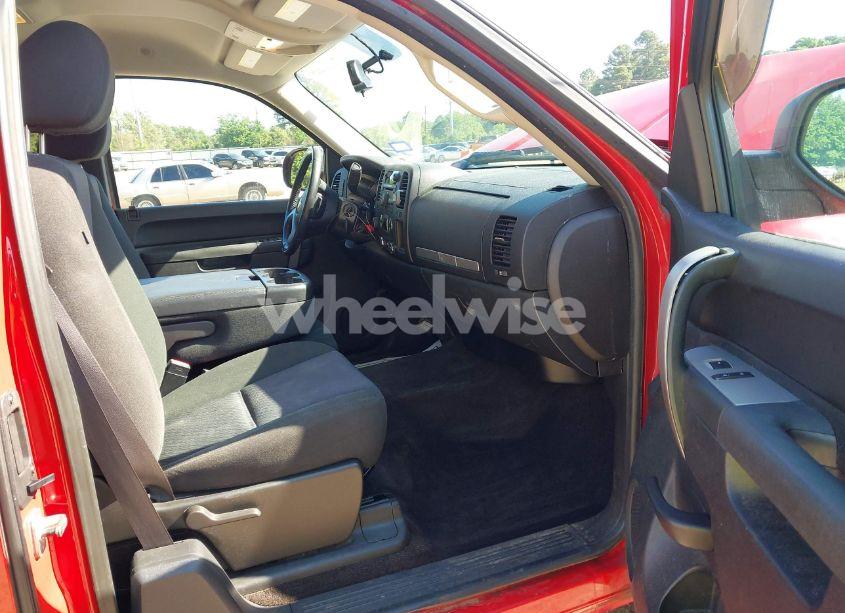 Photo 5 of 2010 Chevrolet Silverado 1500 LT (VIN 1GCSKSE37AZ287786)