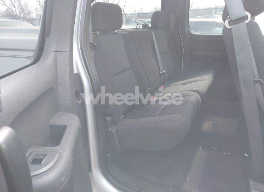 Photo 8 of 2010 Chevrolet Silverado 1500 LT (VIN 1GCSKSE38AZ175238)