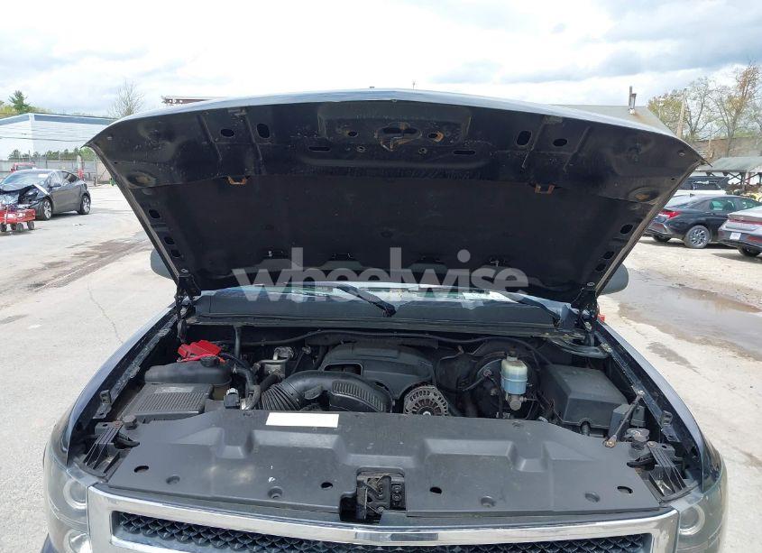 Photo 10 of 2010 Chevrolet Silverado 1500 LT (VIN 1GCSKSE39AZ110317)