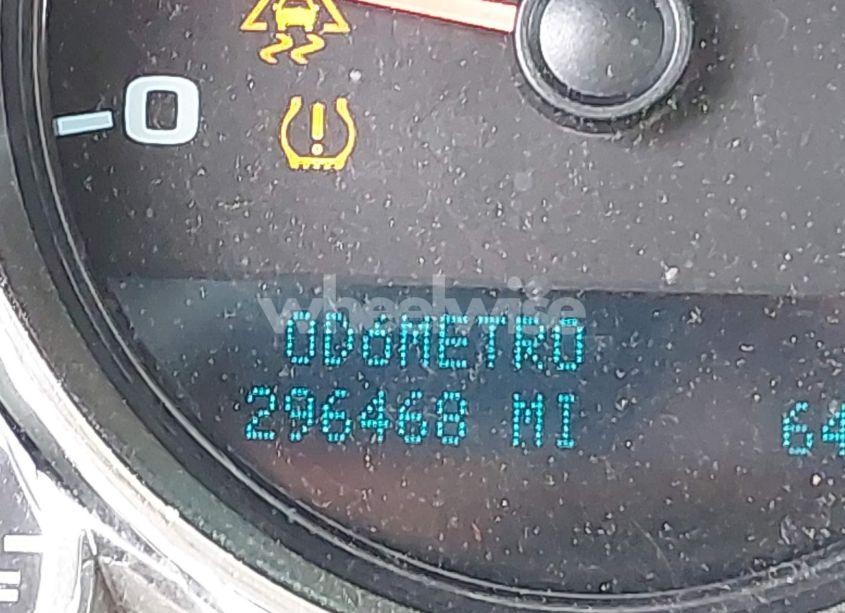 Photo 15 of 2010 Chevrolet Silverado 1500 LT (VIN 1GCSKSE39AZ110317)