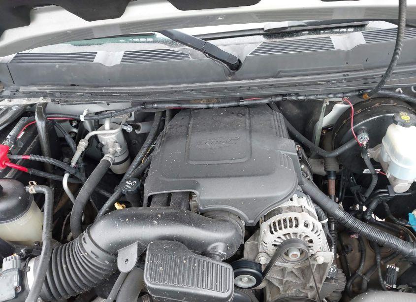 Photo 10 of 2010 Chevrolet Silverado 1500 LT (VIN 1GCSKSE39AZ155564)