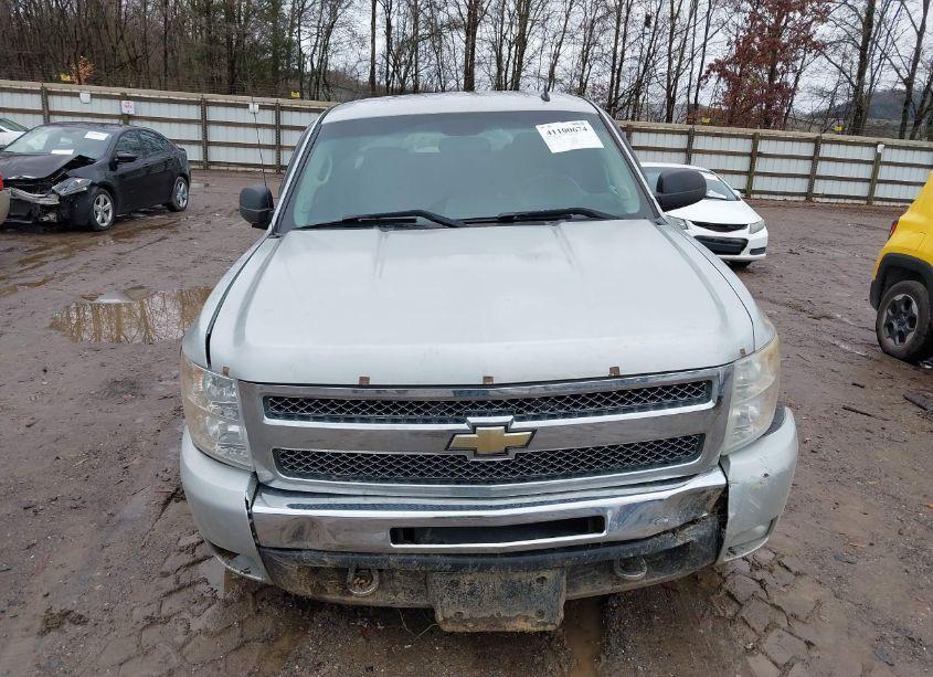 Photo 12 of 2010 Chevrolet Silverado 1500 LT (VIN 1GCSKSE39AZ155564)