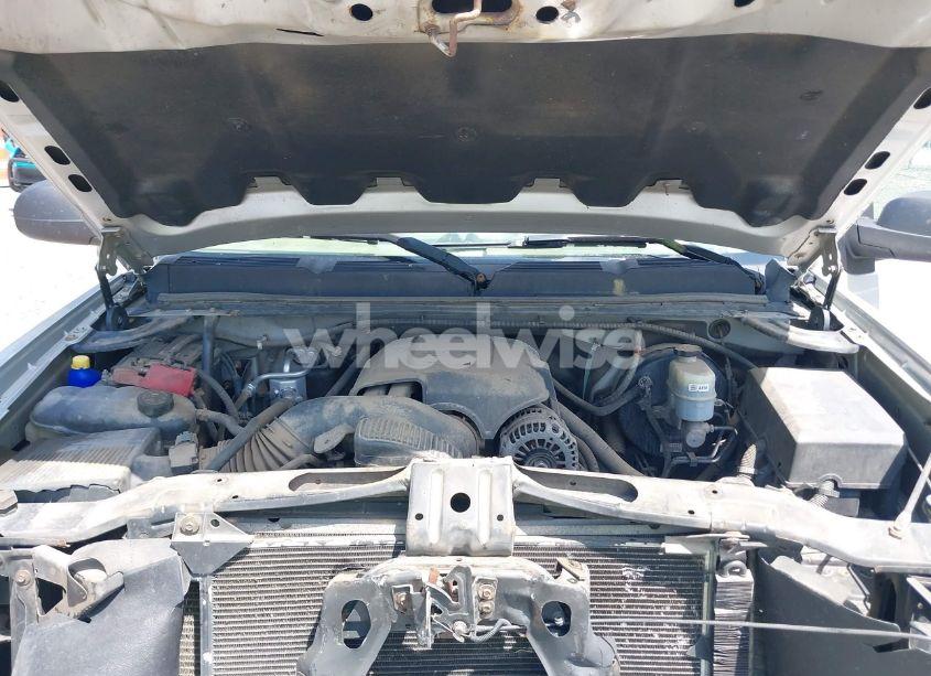 Photo 10 of 2010 Chevrolet Silverado 1500 LT (VIN 1GCSKSE39AZ228674)